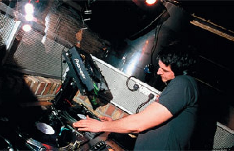 DTPM: DJs Джастин Баллард (Великобритания), Марк Вестерни (Великобритания), Axel, Бобров, Слава Шелест, Пилот, Максим, Данила, Глеб