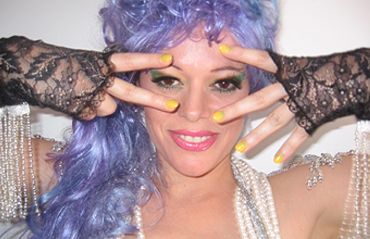 Light In The Night: Lady Miss Kier (vocal DJ-set, США)