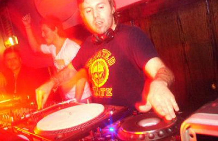 Matt Caseli (Цюрих, Щвейцария/ Pacha Ibiza)
