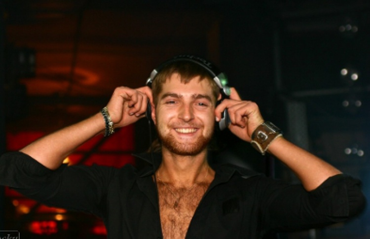 Girl Power Night: DJs Fashion, Феникс, Борисов, Bergamo, Сазонов