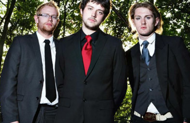 The Tunics (Великобритания)