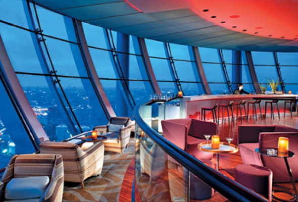 Ресторан City Space Bar & Lounge, метро Павелецкая, Космодамианская наб ...