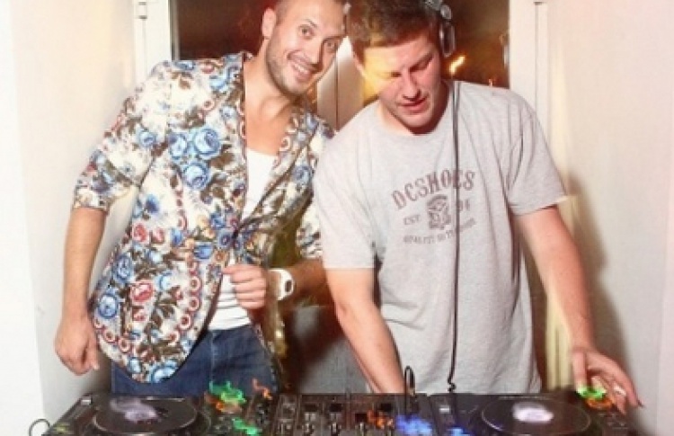 Открытие сезона "Домашних вечеринок"": DJs Аlex Dee vs Вася Куйбар