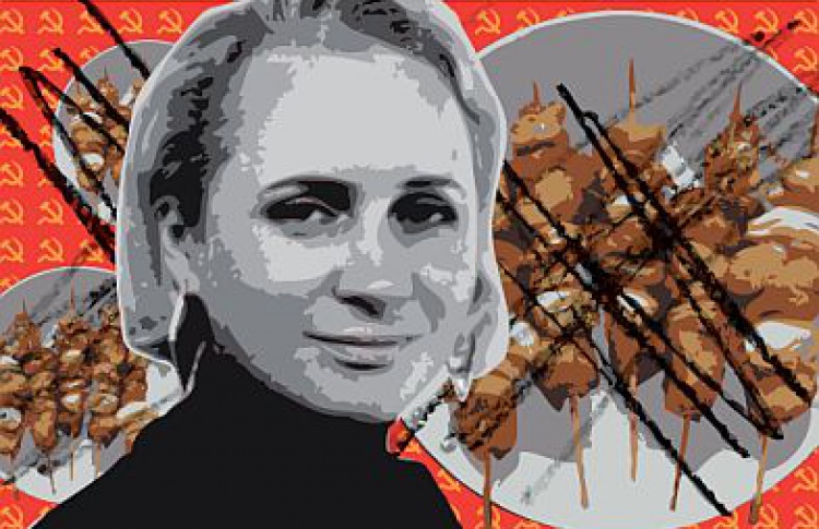 Хозяйка шашлычной «Асоветской, ранее именуемой Антисоветской»