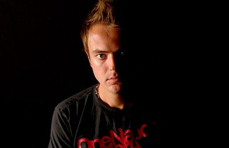 Megapolis World Clubbing: DJs Andy Moor, Крис Скотт (оба - Великобритания), M-Voice, Фонарь, Соболев, Александр Ф, Дима Fly, August, Noise, Пилот, Финист, fire-show от Svenson Pyromania