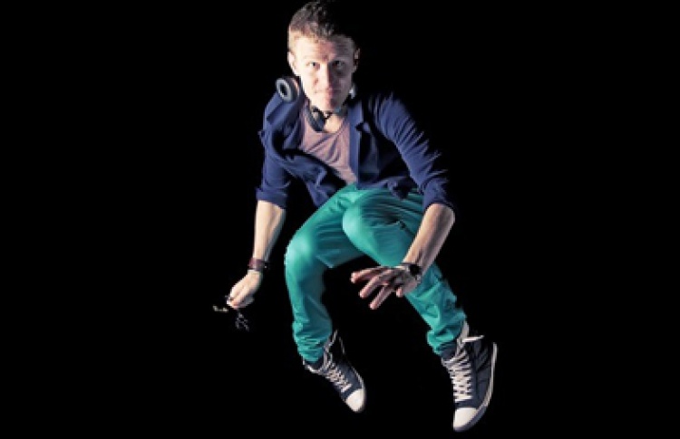 Paraplanradio. DJs Raketa, Kalivas, 7he Myriads, Zooi