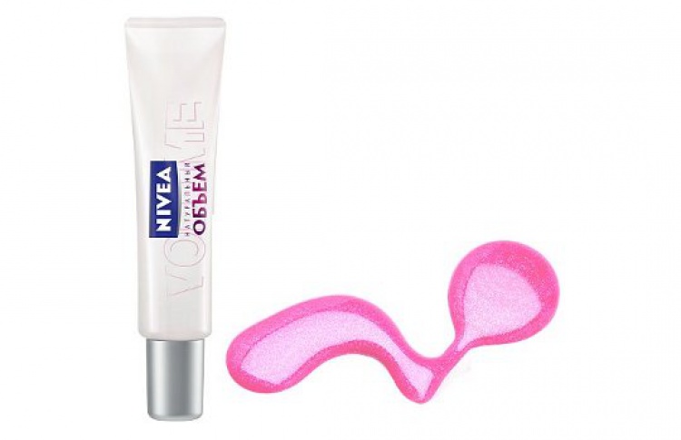Бальзам для губ «Натуральный объем» от Nivea