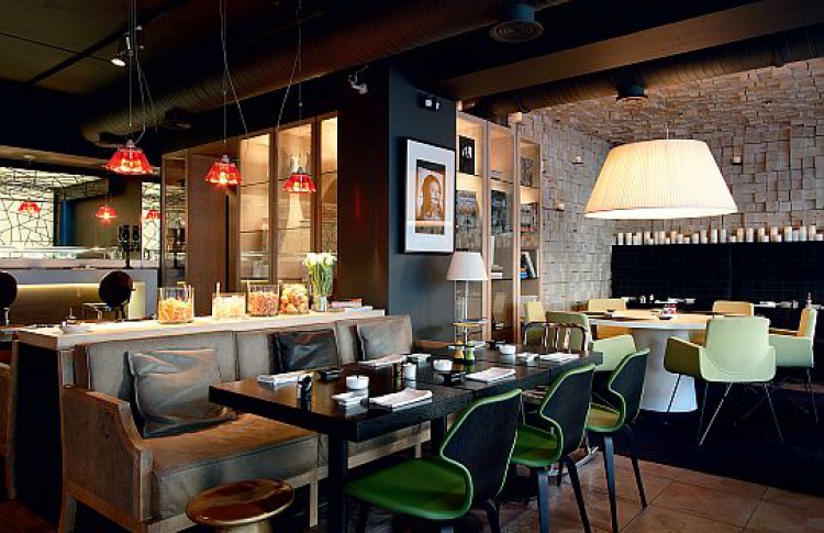 Room Cafe