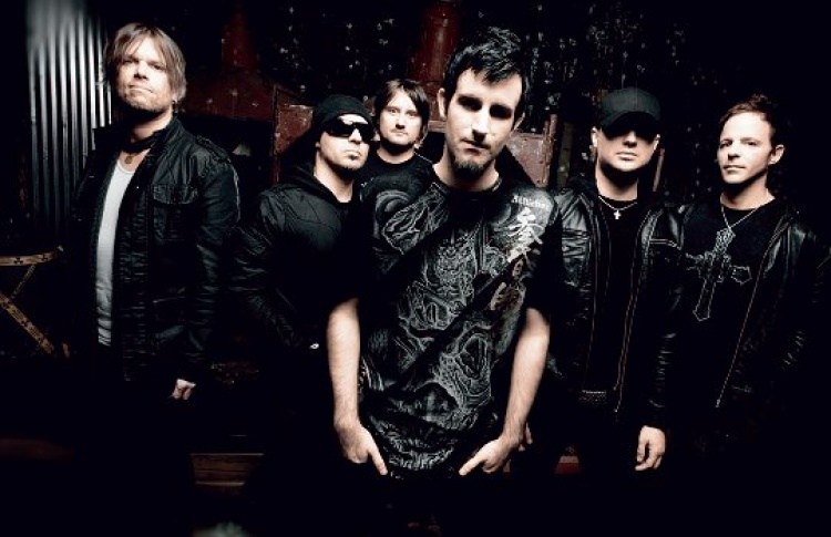 "Пиратская станция 2010": DJs Pendulum, Рони Сайз, Lomax, Commix, MC Jakes (все - Великобритания), Noisia (Нидерланды), Break, Gvozd, Subwave