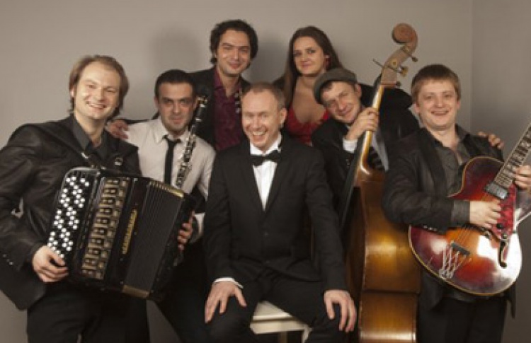 Александр Лушин и группа Swing Couture