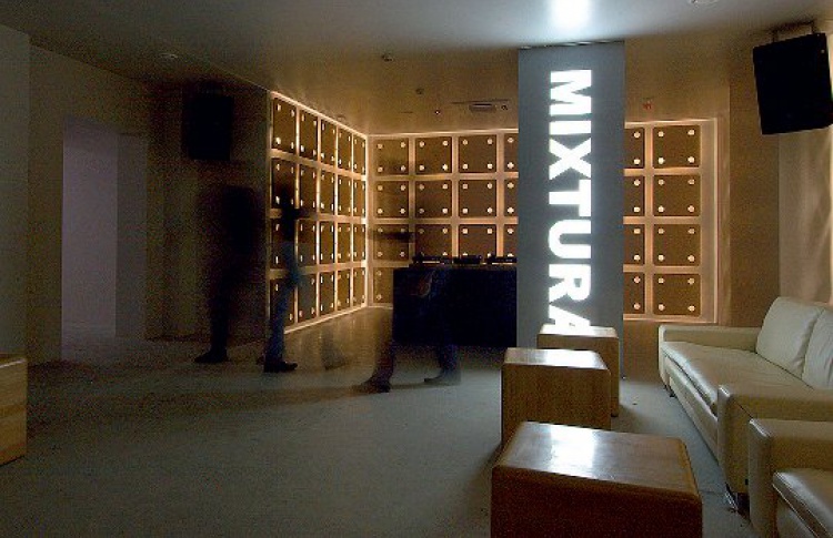 Mixtura