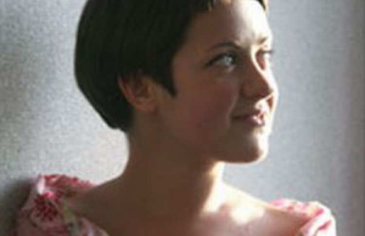 Анна Лошак