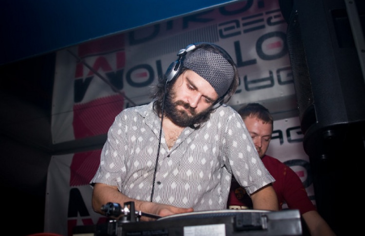 Kazantip. Russia meets Ukraina: DJs Конь, Настя Бьюти, Mays, Сухарь (все - Украина), Град, Фонарев, Денис А, Rust, S.K.A.M., Arram Mantana & специальный гость