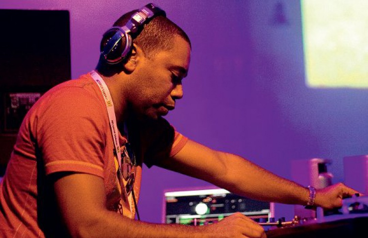 Happy Birthday "Крыша Мира": DJs Carl Craig (США), Spyder, Fish, Nils, Трапезников
