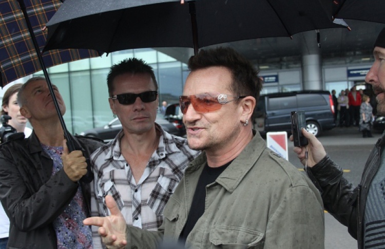 U2 приехали с семьями инкогнито, чтобы посмотреть Москву
