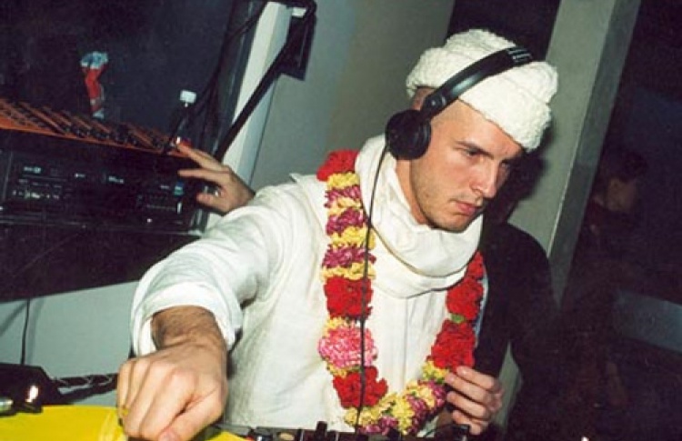 DJ List