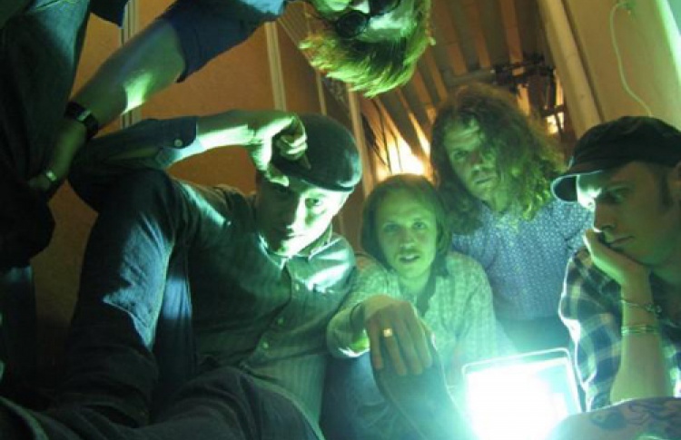 Surfin' Halloween Party! The Movements (Швеция), Coffin Wheels, The Reggaenauts