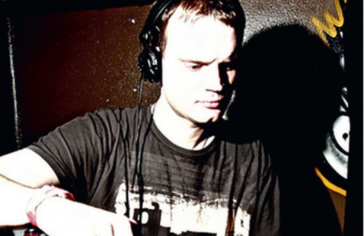 Rob Sparx на вечеринке Вass the World