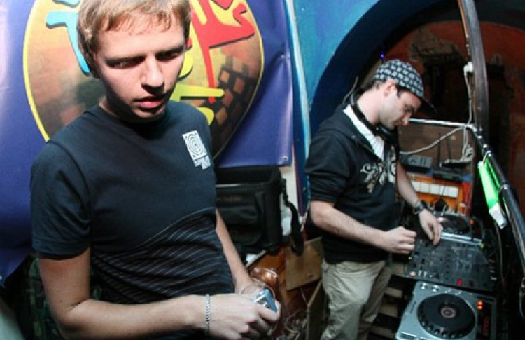 Jingle Bells Party. F-Tunky Special DJs (фанк, соул & more groove)