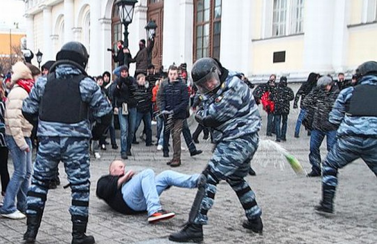 Видеохроника. Беспорядки в центре Москвы