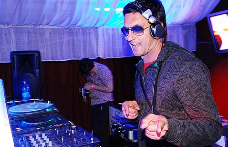 Виниловые пляски с DJ Nil