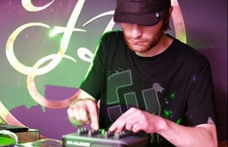 MiniPromo Present Time Slot! Ki.Mi. (live), Decado (live), Ri9or (live), MatrasDeebosch, Borja Romanov, Roma Plotnikov (aka Pr-Ice)
