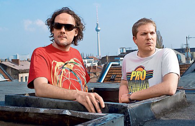 LOG: DJs Jonas Kopp, Clement Meyer, Omar Saldago