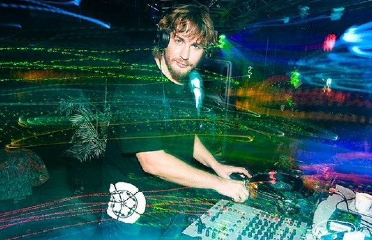 Cargo DJ Night: DJs Зорькин, A.T.Baht