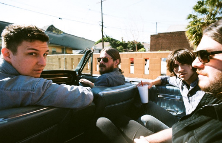 Arctic Monkeys выпустят новую пластинку в июне