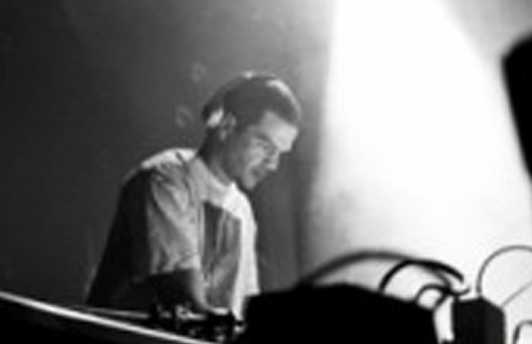 DJs Ionik (Traveller Records / Kojak Giant Sounds, Финляндия), SPDSC, Albert, Dima RCK, Skoro (диско, хаус, детройт, буги)