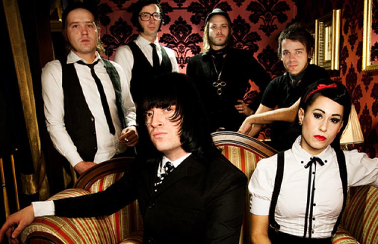 The Incredible Staggers (Австрия), The Types