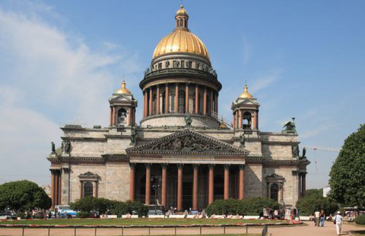 Петербург вошел в десятку лучших туристических направлений