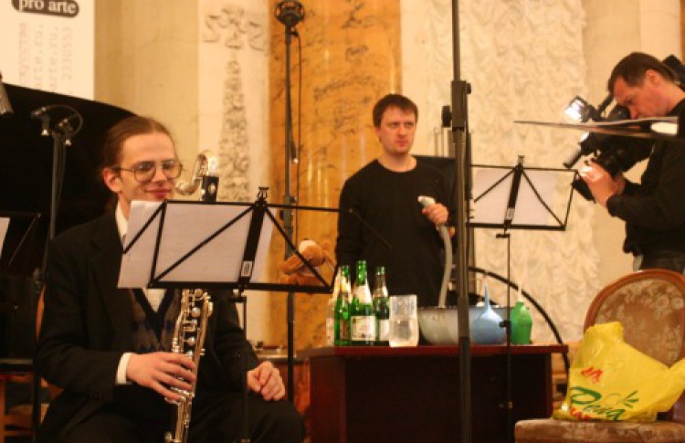 "Пифийские игры-2011": "Дансинг. eNsemble in the Dark"