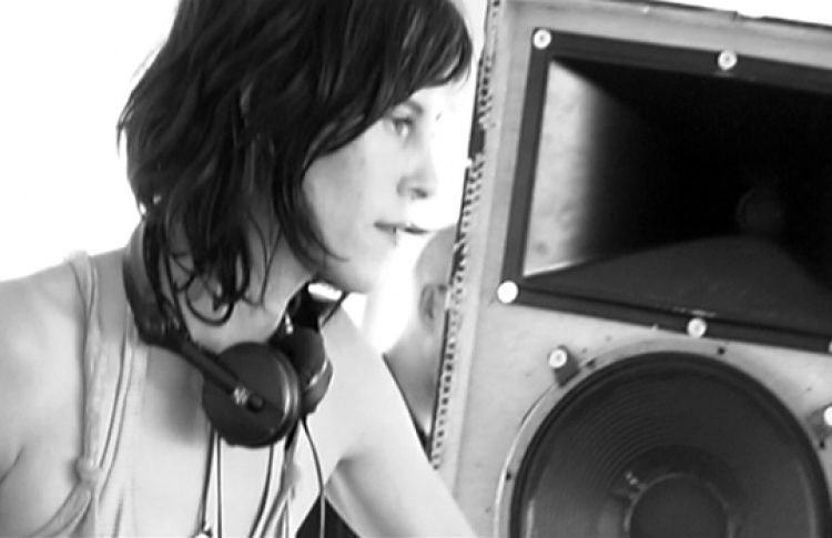 DJs M.I.A (Германия), Helga