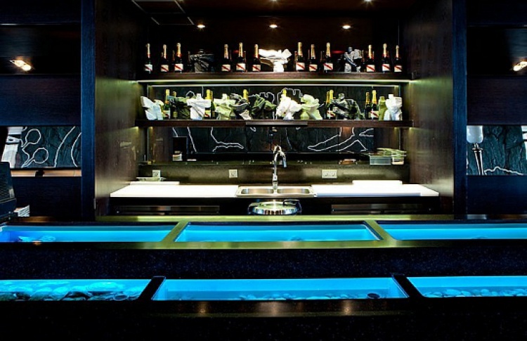 Устричный бар в Sky Lounge