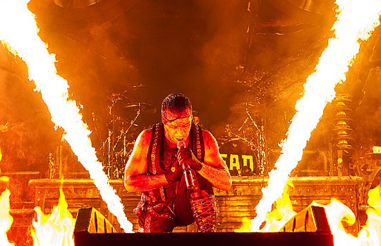 Rammstein снова едут к нам, чтобы зажечь