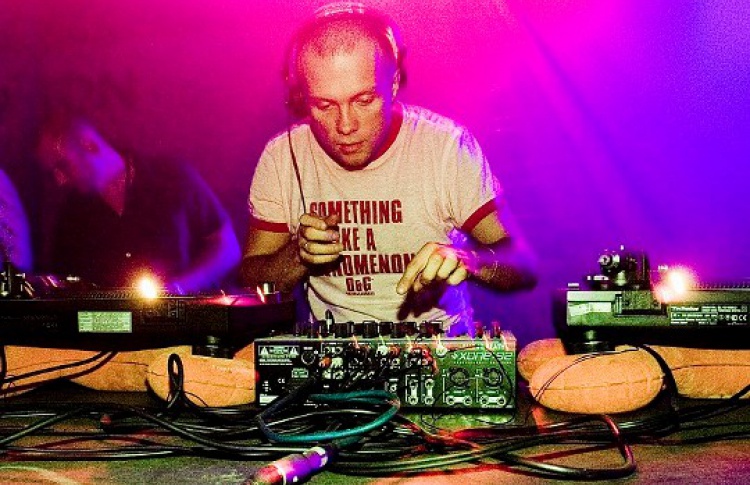 DJ Грув