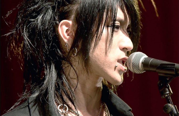 Hitt в поддержку нового альбома Because It's Love J-Rock