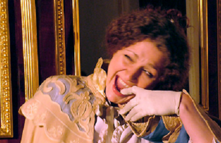 Алла Азарина