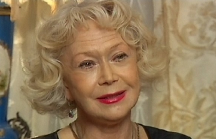 Светлана Немоляева