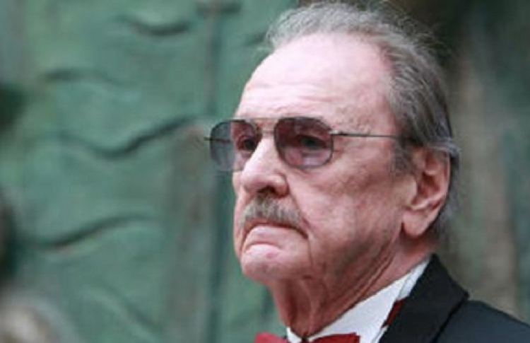 Юрий Яковлев