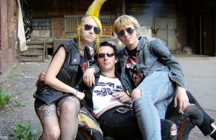 Antipublic, Докторъ Барменталь, Aicid Vicious, Adrianoсelentano