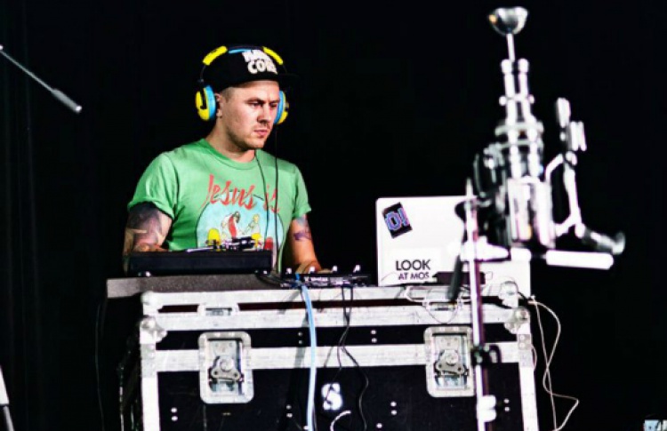 DJ Mos