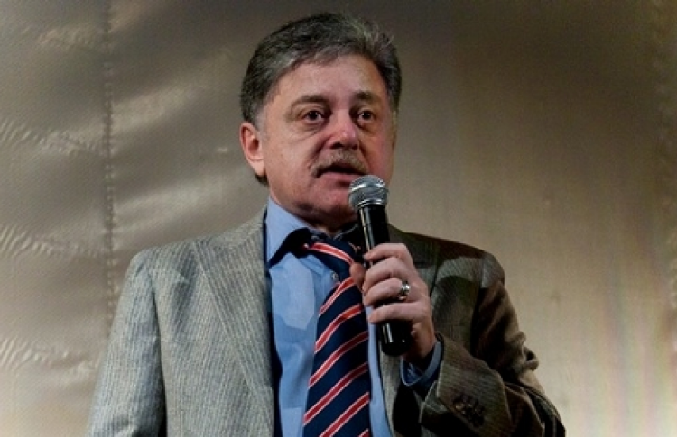 Лев Рахлин