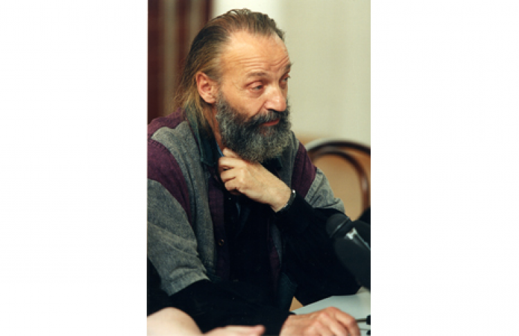 Анатолий Васильев