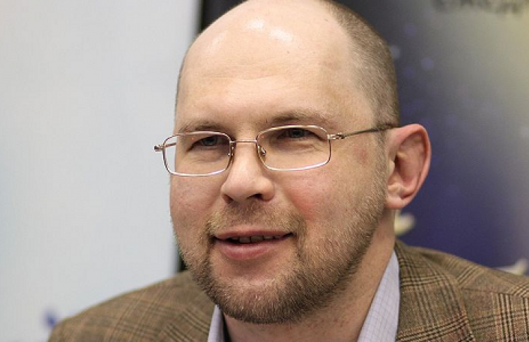 Алексей Иванов