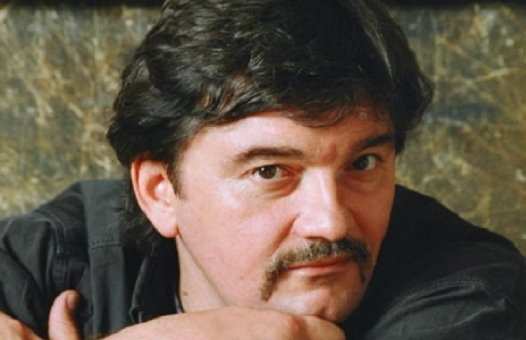 Андрей Константинов