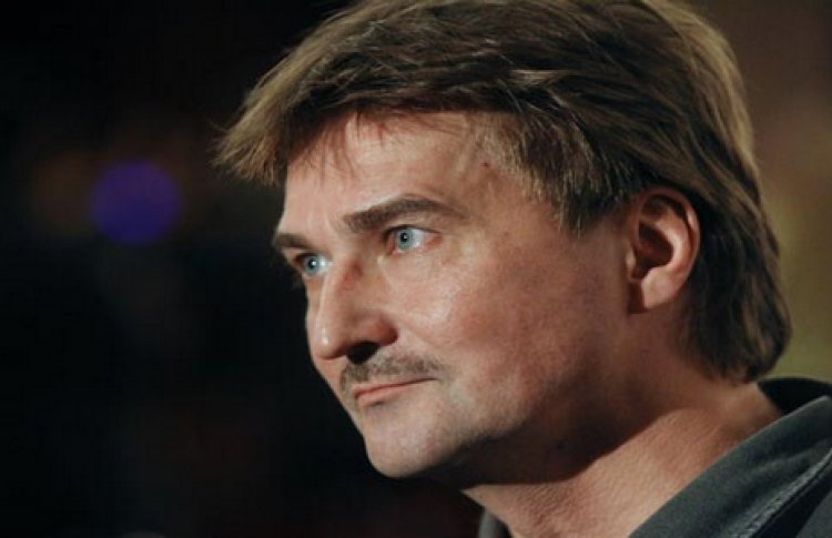 Юрий Бутусов