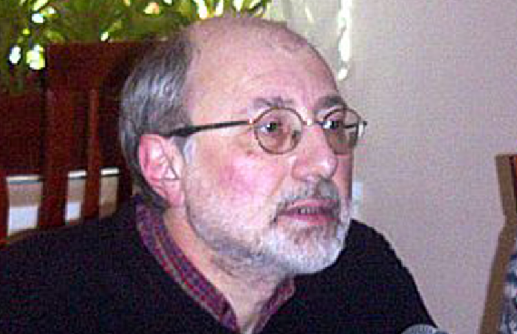 Михаил Айзенберг