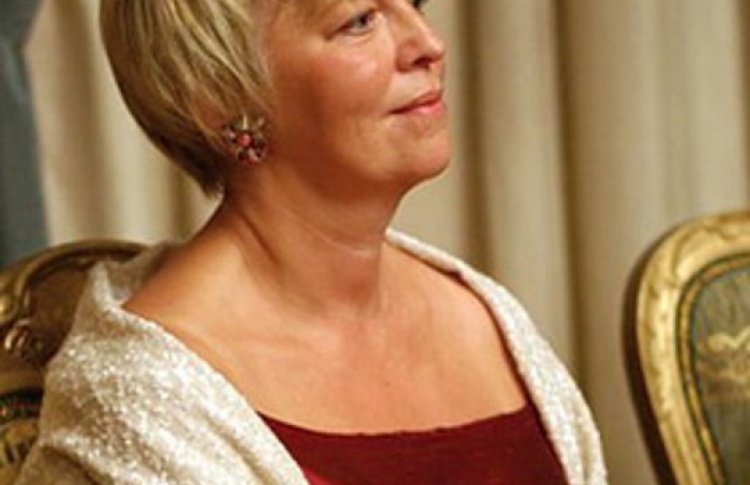 Елена Костюкович